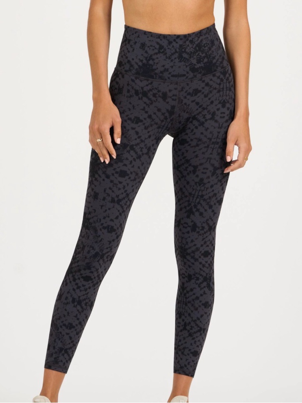 Vuori Studio Printed Legging Size XS High Rise 25” Tight Athleisure Gym Workout